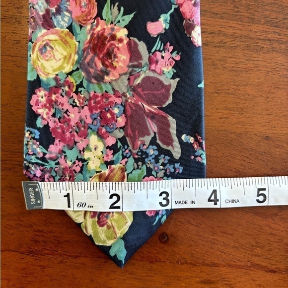 Henri Christian Tie - Picture 4 of 5